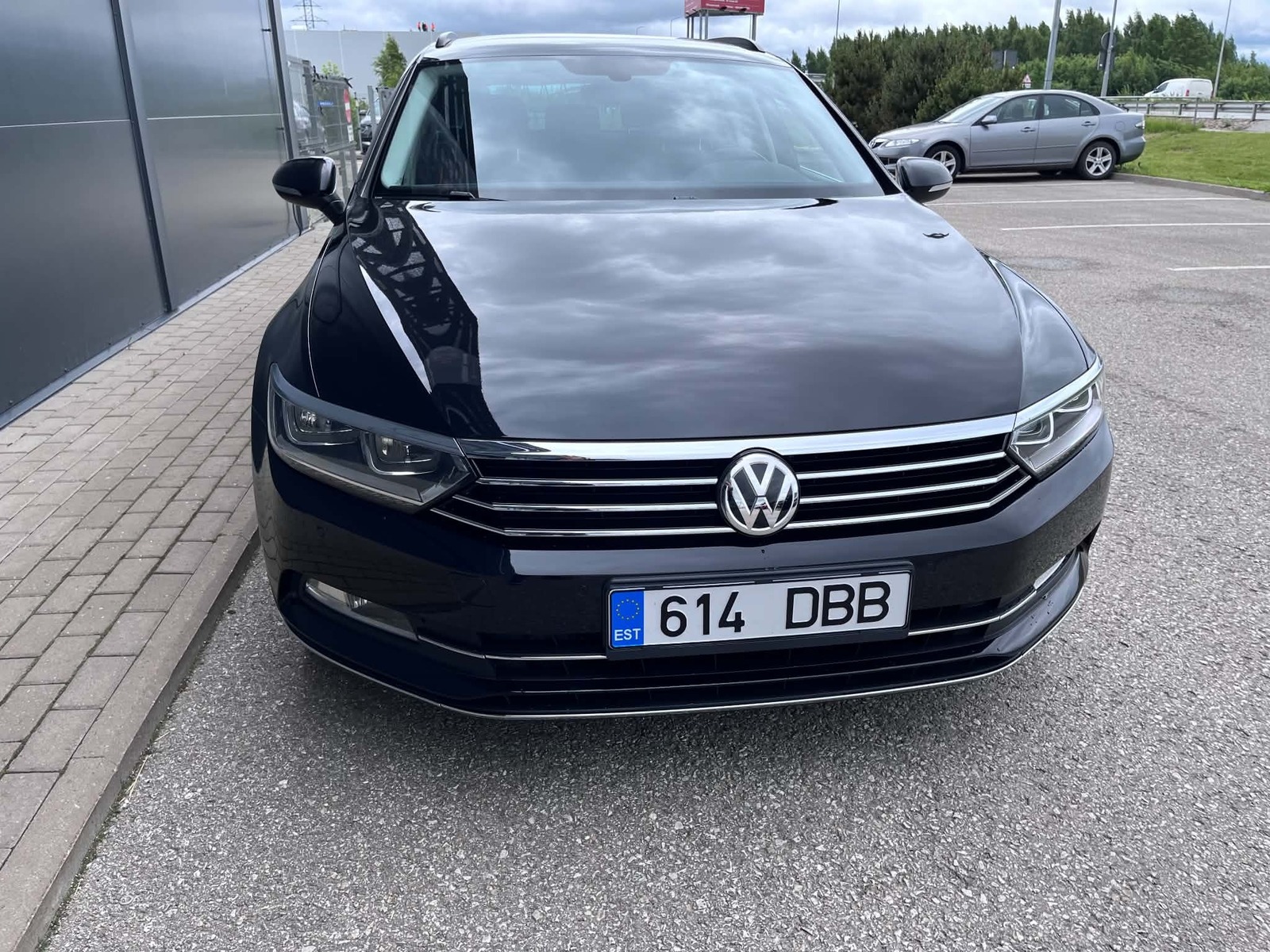 Volkswagen Passat 2019, photo 3/18
