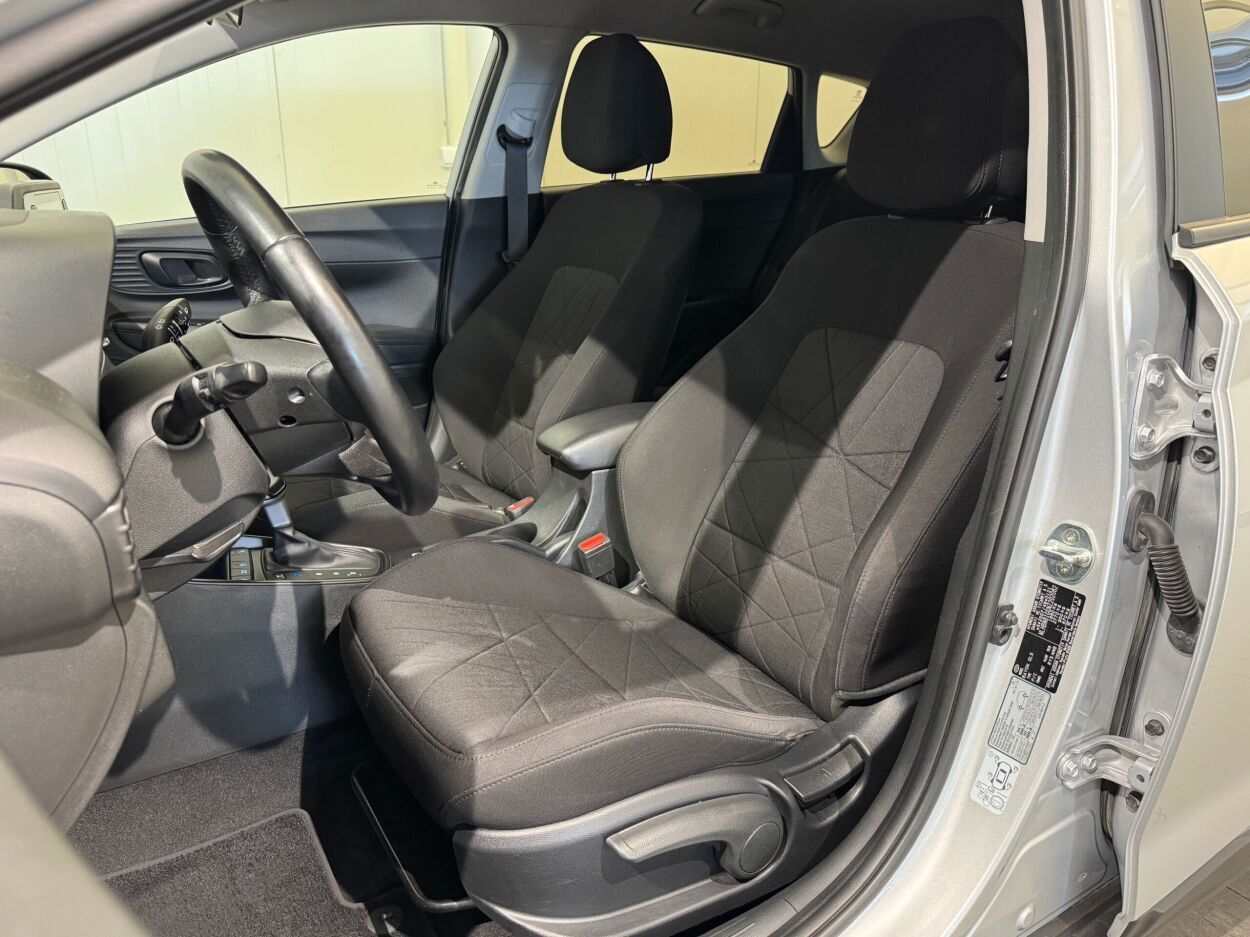 Hyundai Bayon 2022, photo 7/10