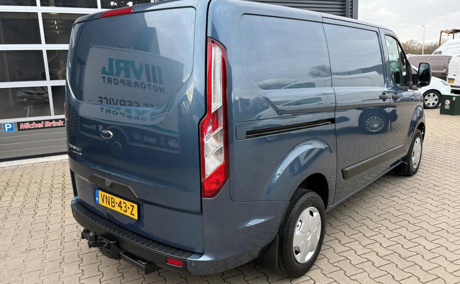 Ford Transit Custom 2021, photo 3/5