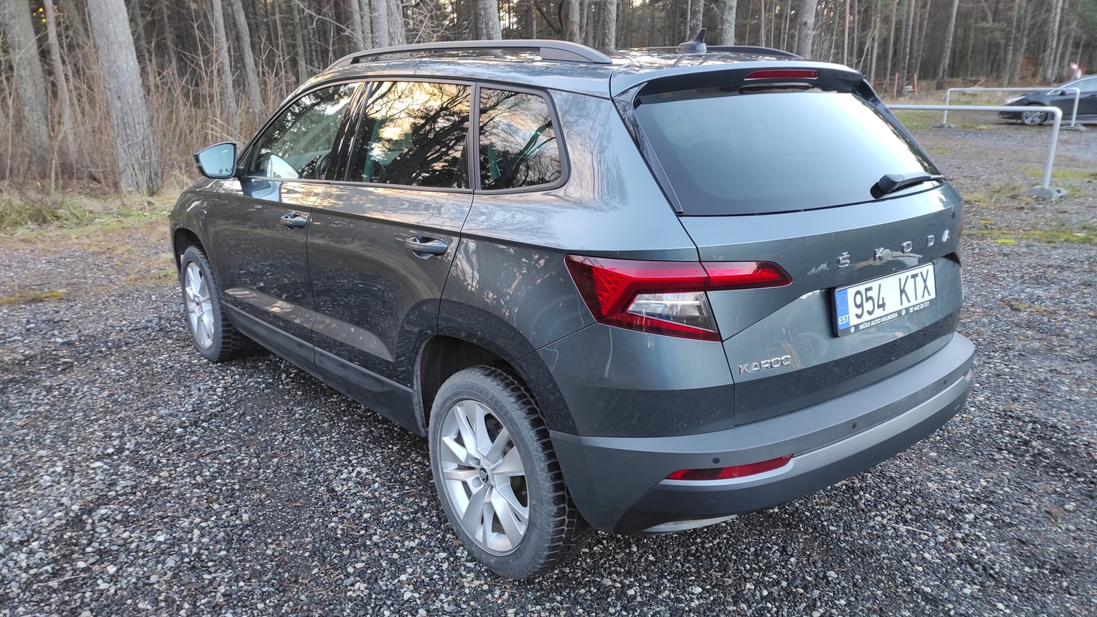 Škoda Karoq 2020, photo 4/18