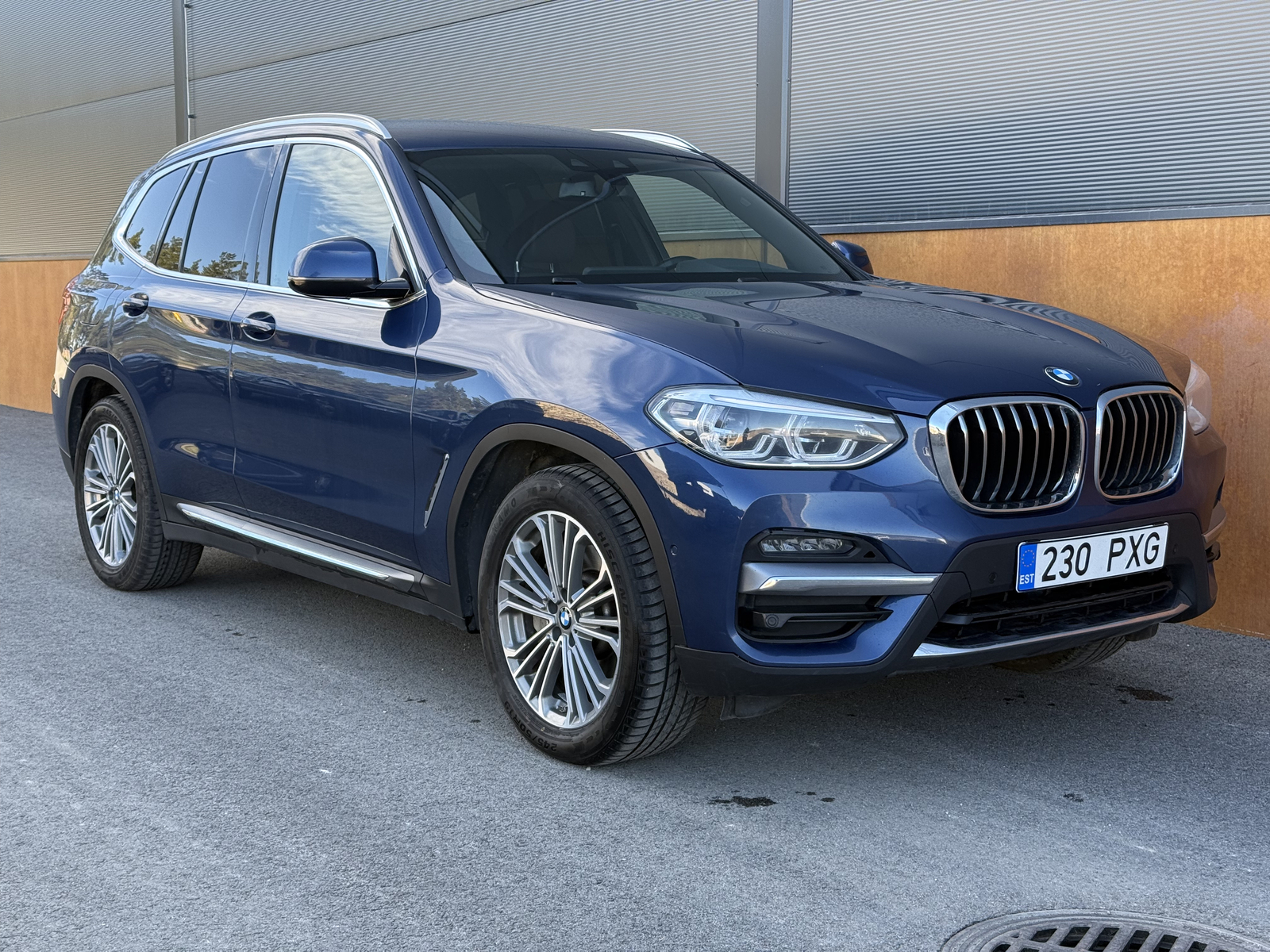 BMW X3 xDrive30d LuxuryLine 3.0 210kW 2022, photo 3/12