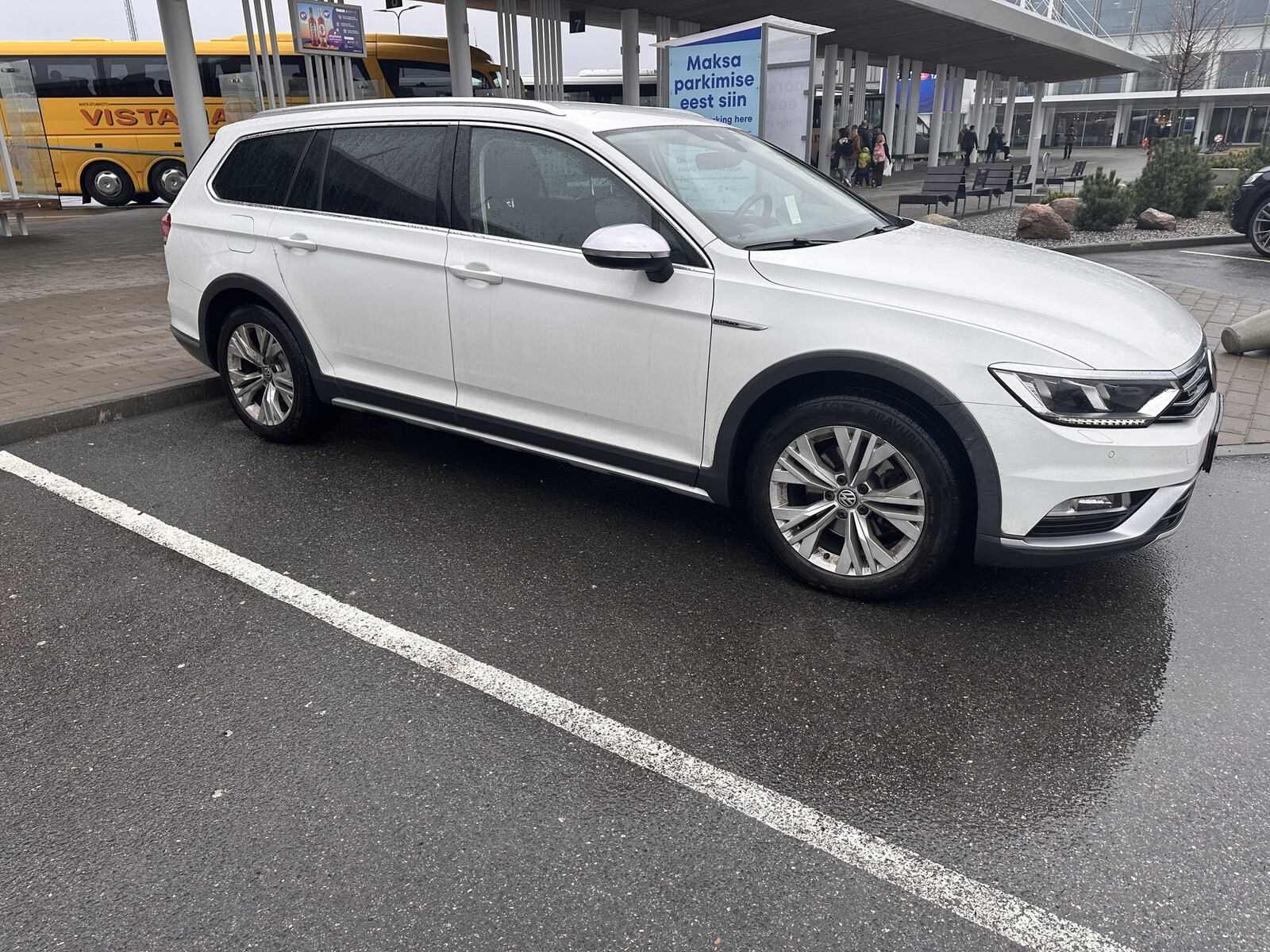 Volkswagen Passat 2.0 140kW
