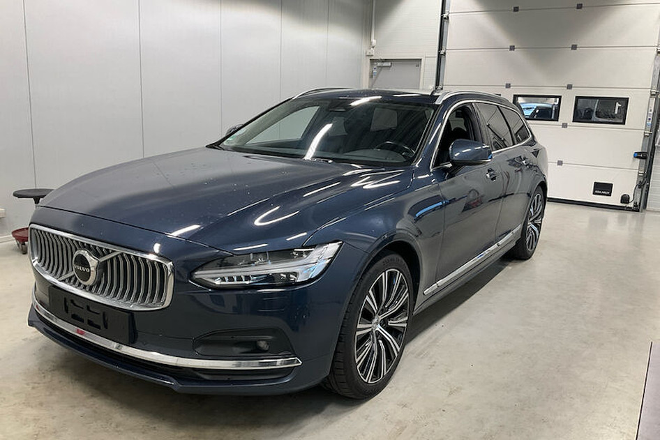 Volvo V90, 2021, 2.0, 145 kW, diesel, automatic, four-wheel drive