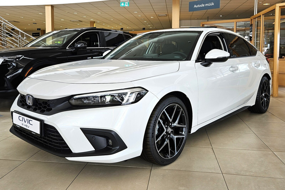 Honda Civic, 2026, 2.0, 105 kW, hybrid (petrol/electric), automatic, front-wheel drive