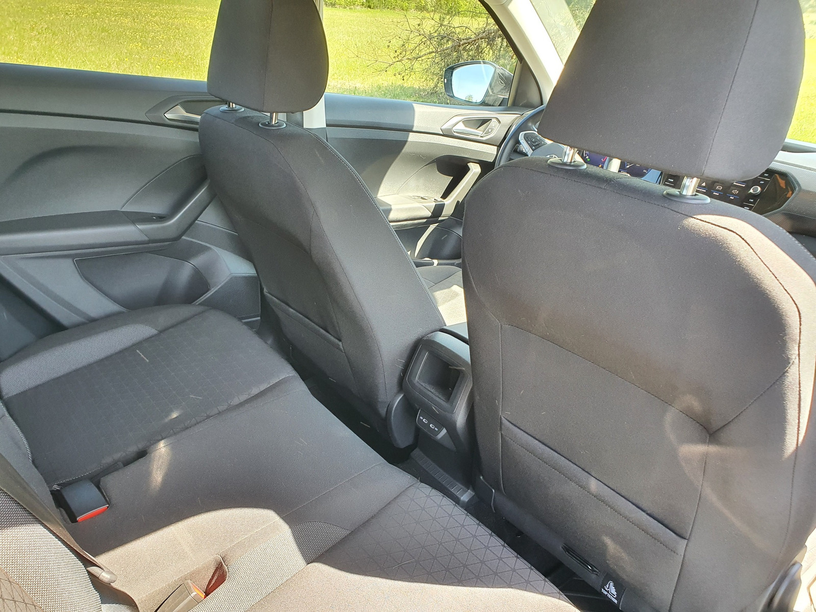 Volkswagen T-Cross 2022, photo 7/10