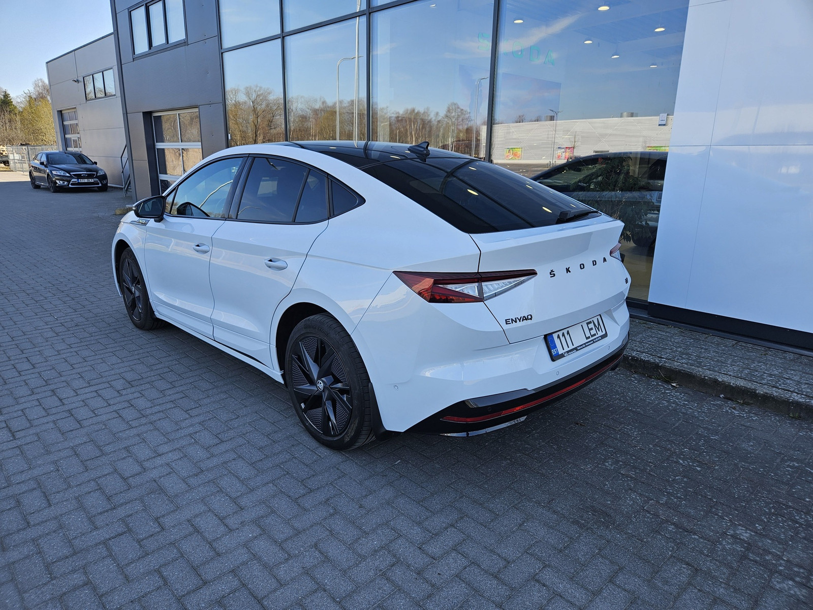 Škoda Enyaq 2023, photo 4/10