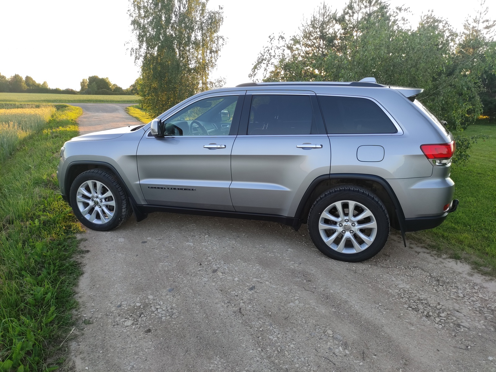 Jeep Grand Cherokee 2017, photo 2/10