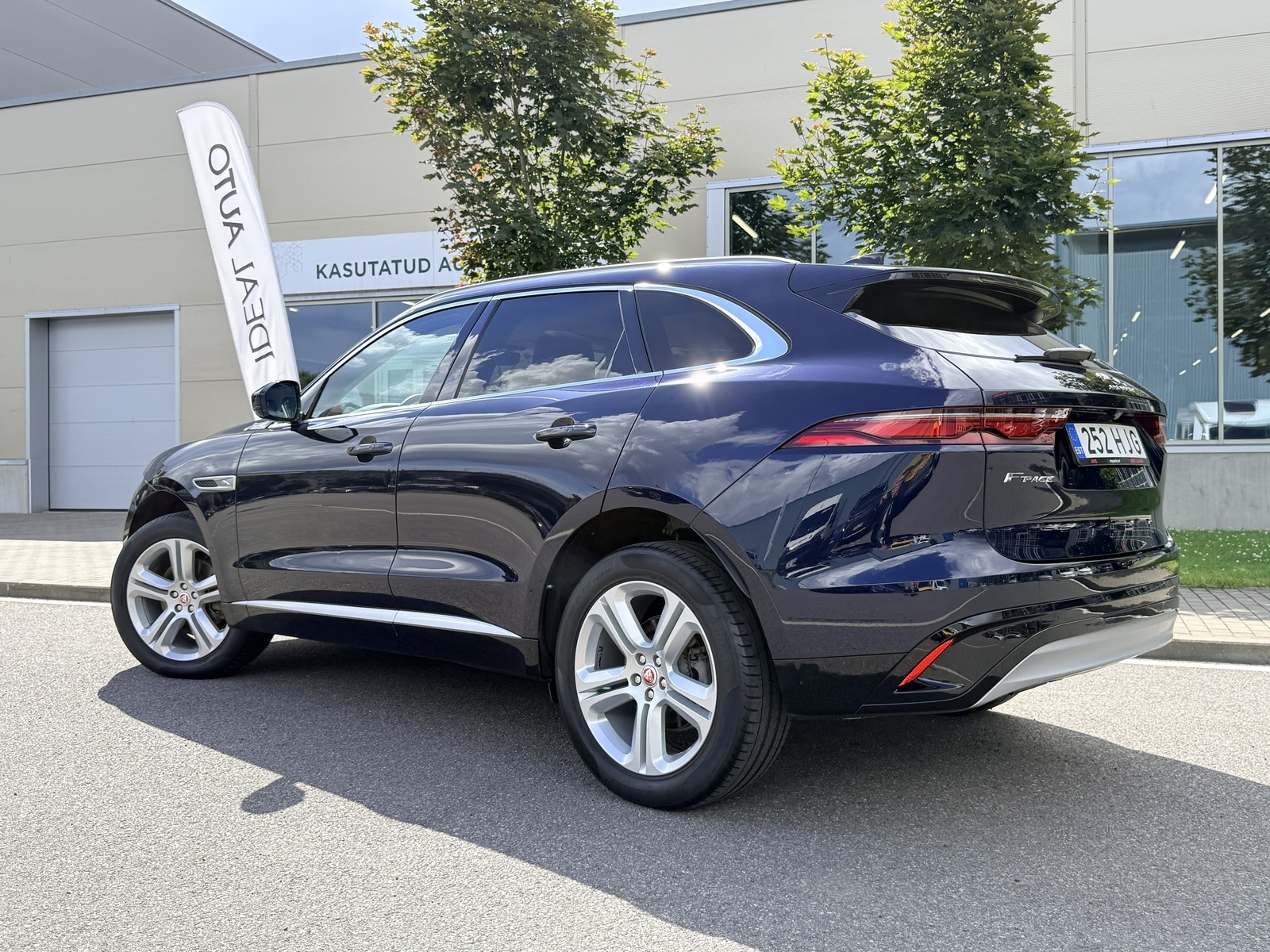 Jaguar F-Pace 2022, photo 5/10