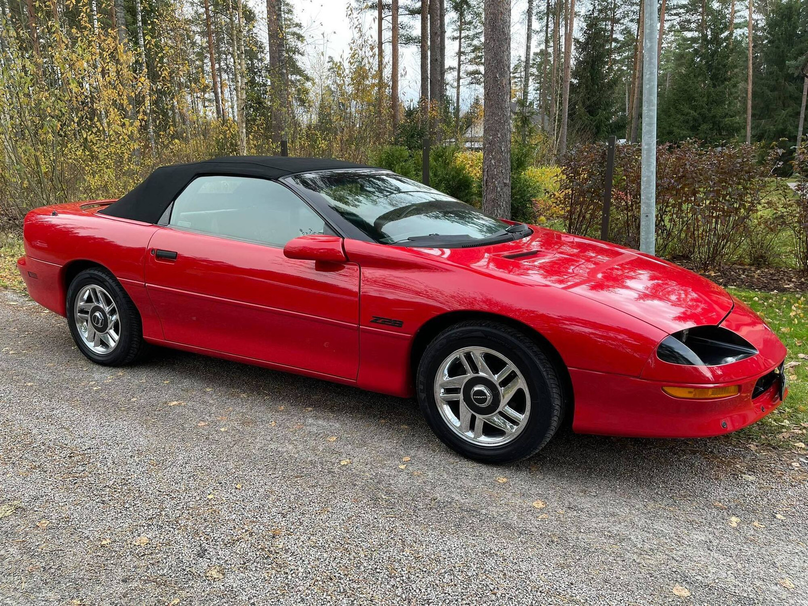 Chevrolet Camaro 1996, kuva 3/10