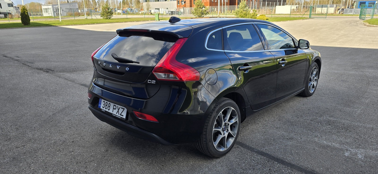 Volvo V40 2016, kuva 4/29