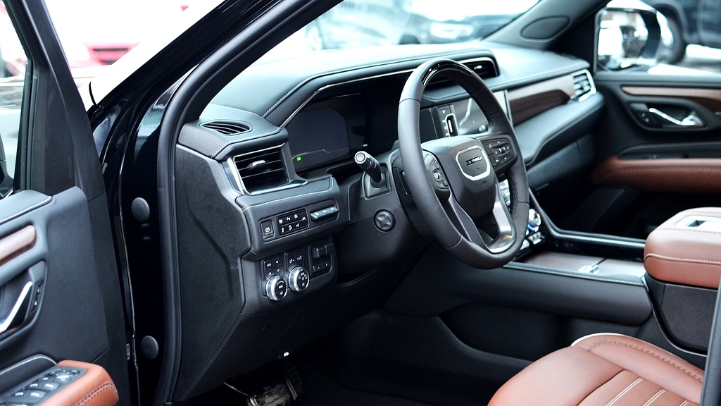 GMC Yukon 2023, photo 5/10