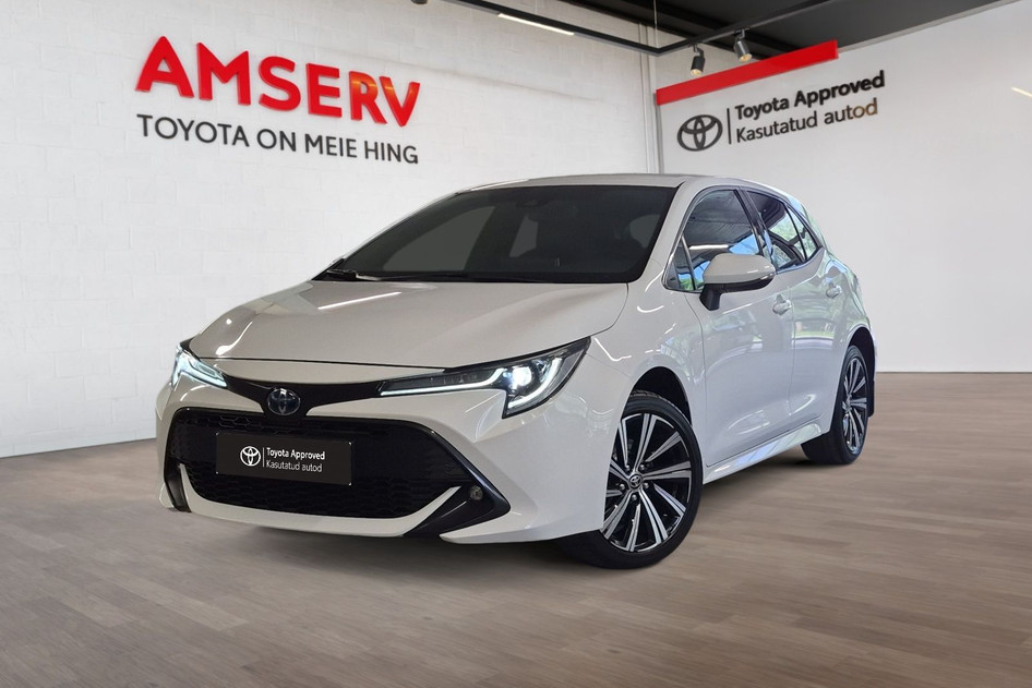 Toyota Corolla, 2022, 1.8, 72 kW, hybrid (petrol/electric), automatic, front-wheel drive