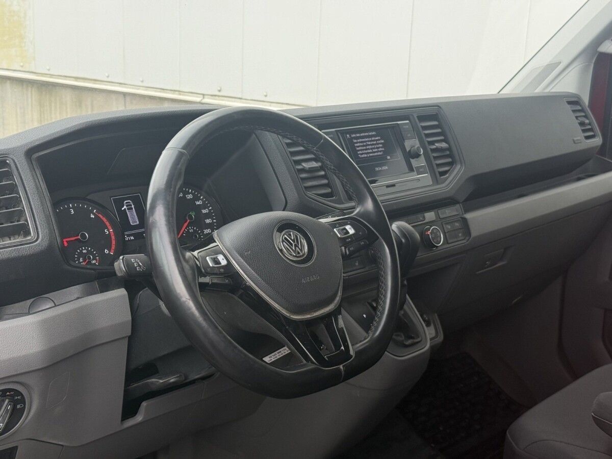 Volkswagen Crafter 2023, photo 2/15