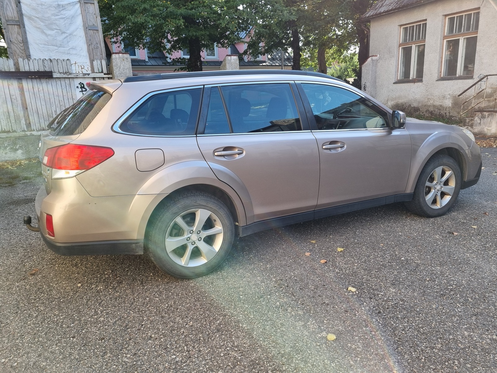Subaru Legacy 2013, photo 4/9