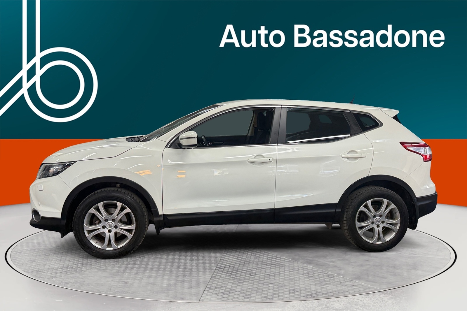 Nissan Qashqai 2015, photo 2/23