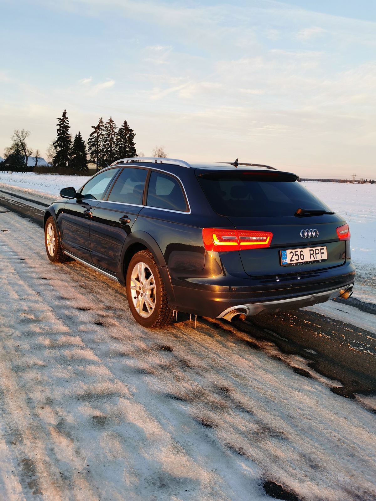 Audi A6 allroad 2013, photo 5/9
