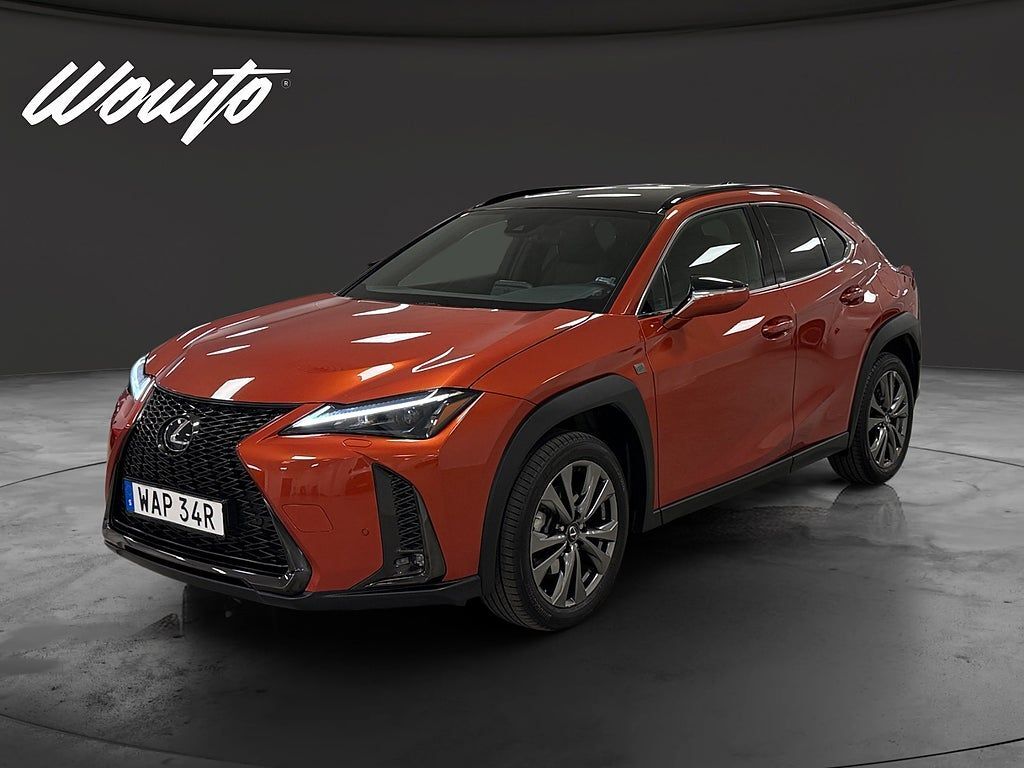 Lexus UX 200 250h CVT 184HK F-Sport /B-Kamera /Läder 135kW