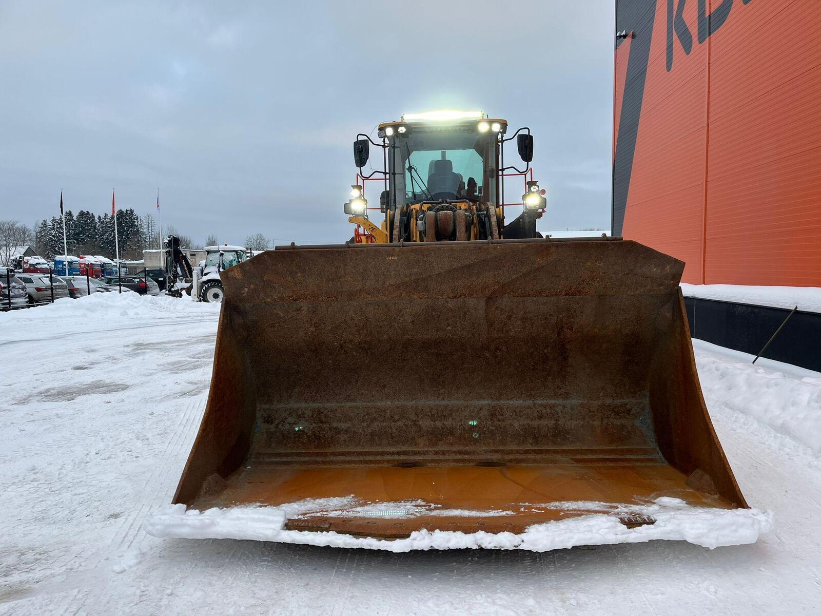 Volvo L 260 H, kuva 2/26