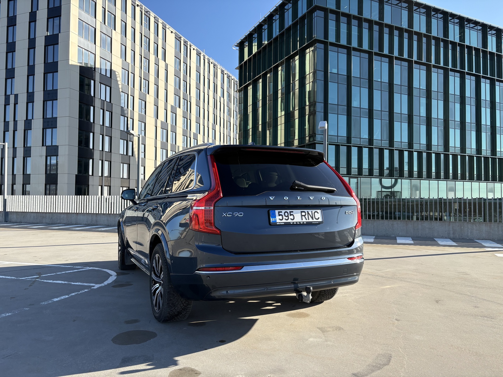 Volvo XC90 2024, photo 6/14