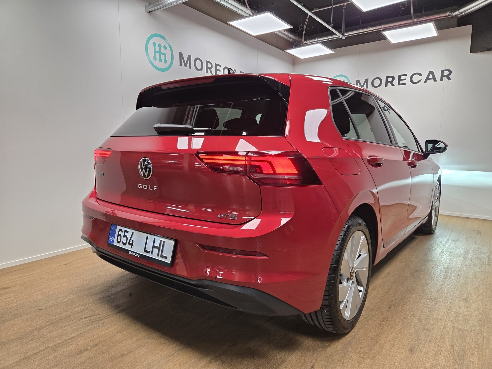 Volkswagen Golf 2024, photo 6/10