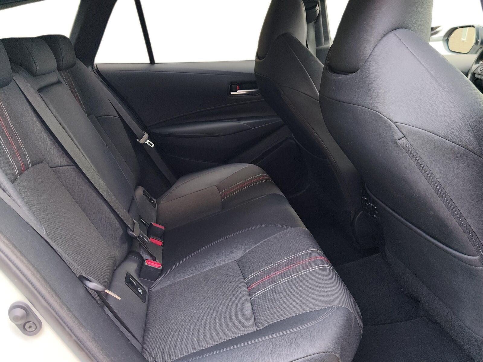 Toyota Corolla 2021, photo 7/10