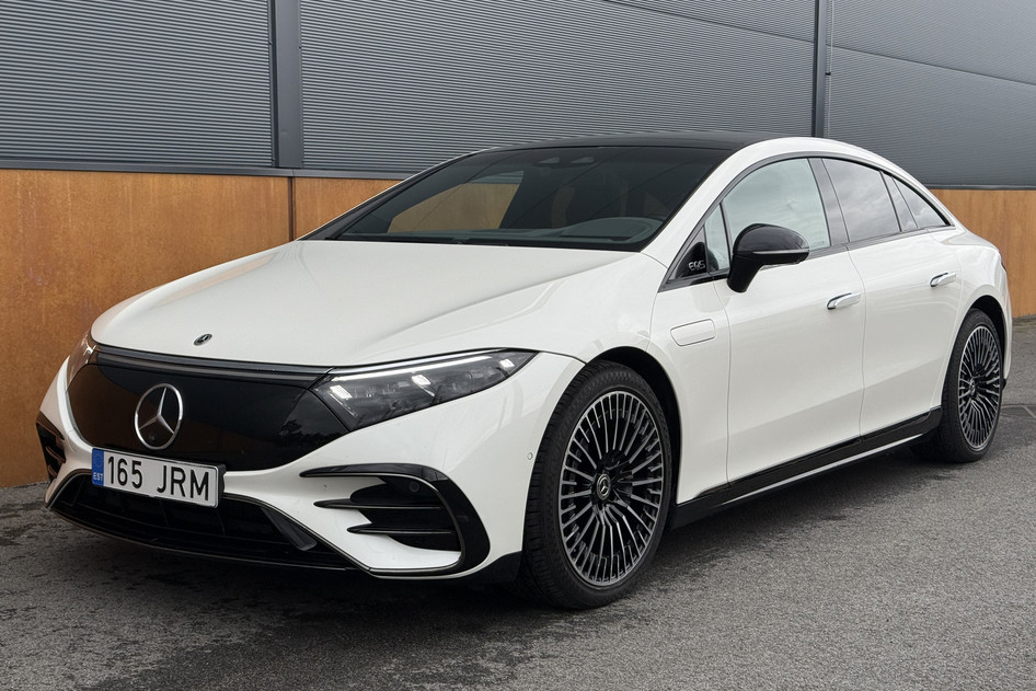 Mercedes-Benz EQS, 2022, 135 kW, electric, four-wheel drive