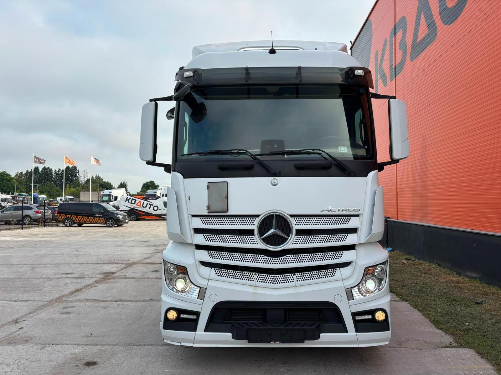 Mercedes-Benz Actros, photo 5/26