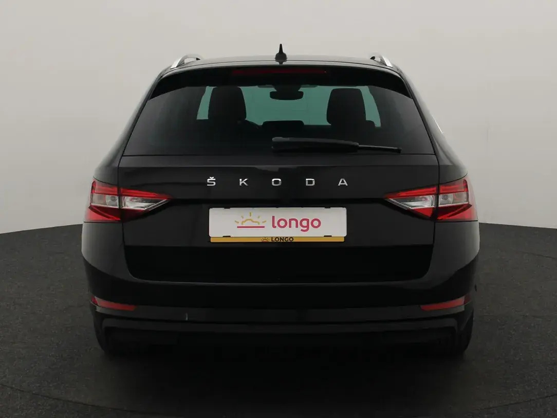 Škoda Superb 2020, kuva 5/10