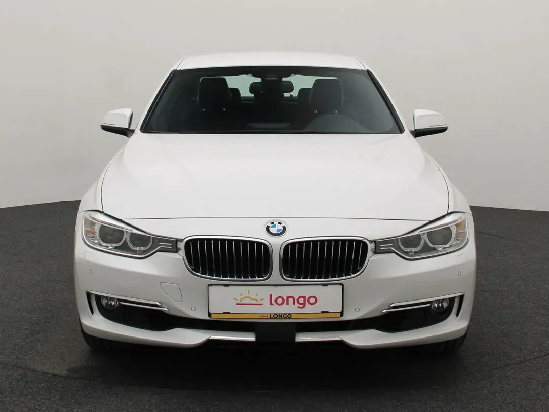 BMW 320 2015, photo 3/35