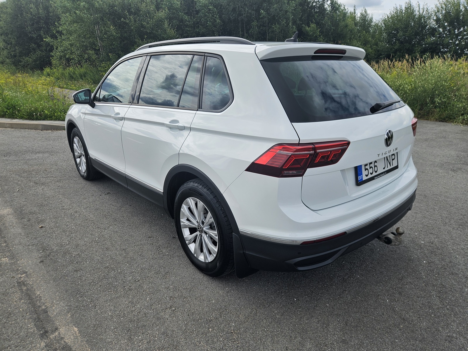 Volkswagen Tiguan 2021, photo 5/13
