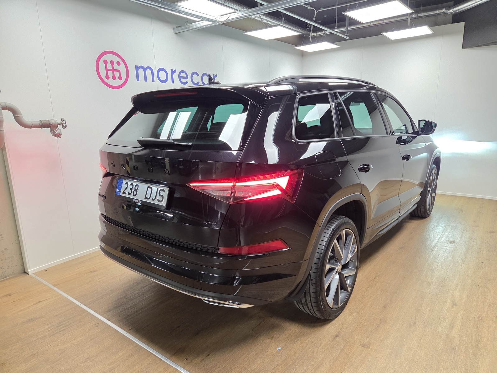 Škoda Kodiaq 2023, photo 6/10