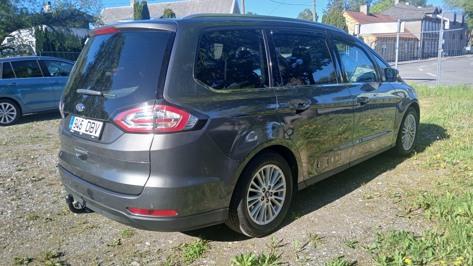 Ford Galaxy 2017, photo 3/17