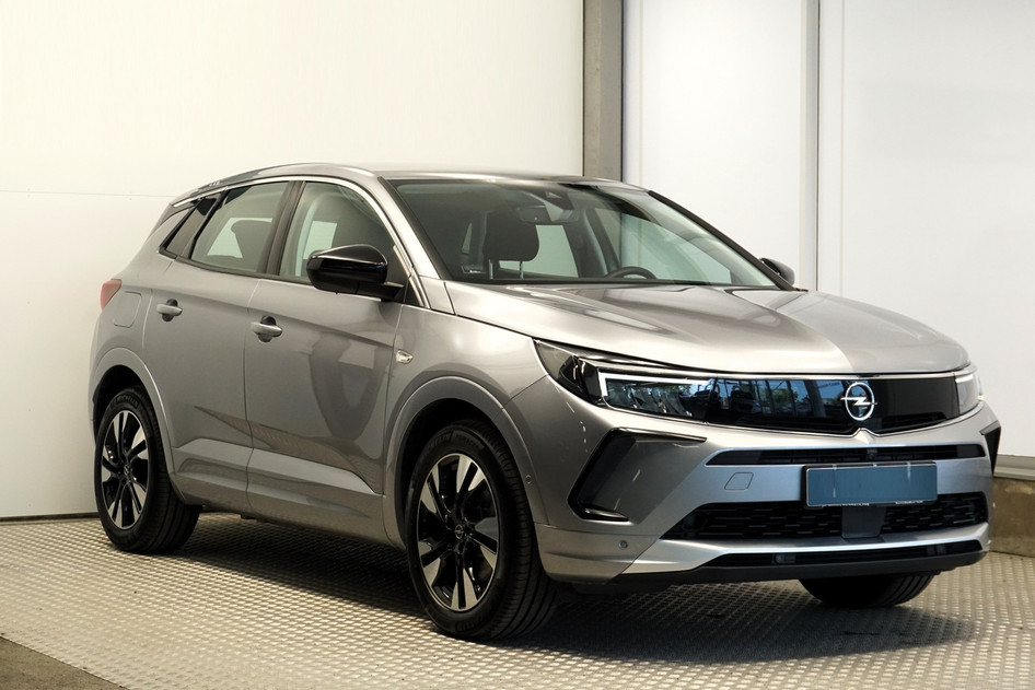 Opel Grandland, 2024, 1.6, 133 kW, uzlādējams hibrīds (benzīns/elektrība), automātiskā, priekšējā piedziņa