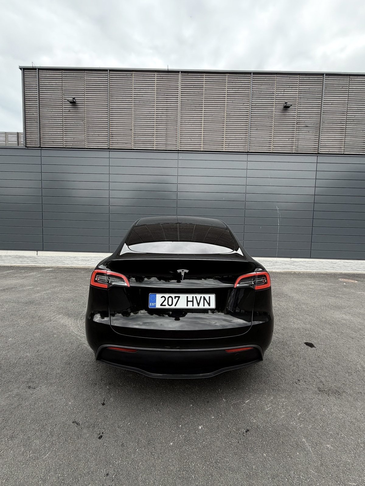 Tesla Model Y 2022, photo 7/10