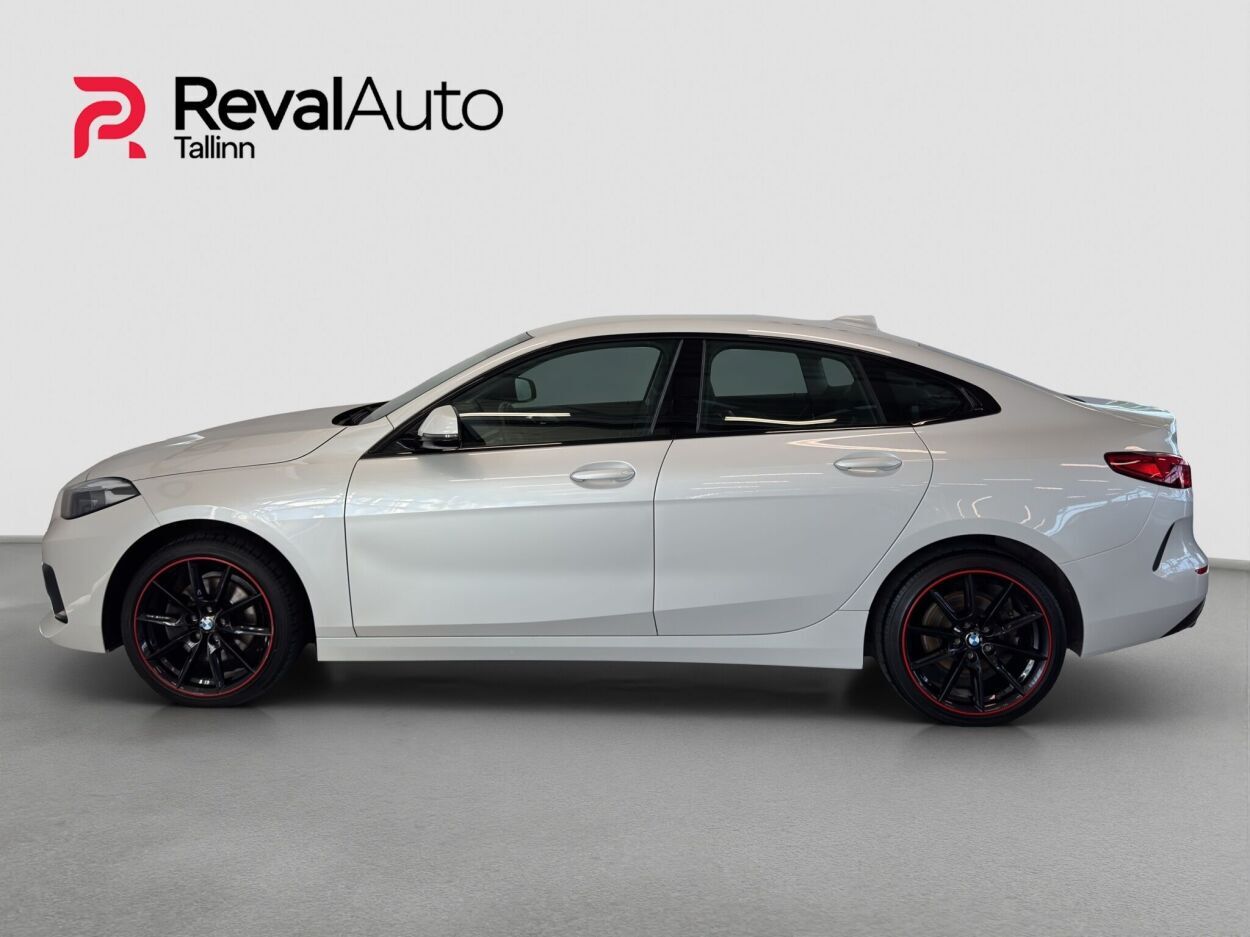 BMW 218 2020, kuva 2/10