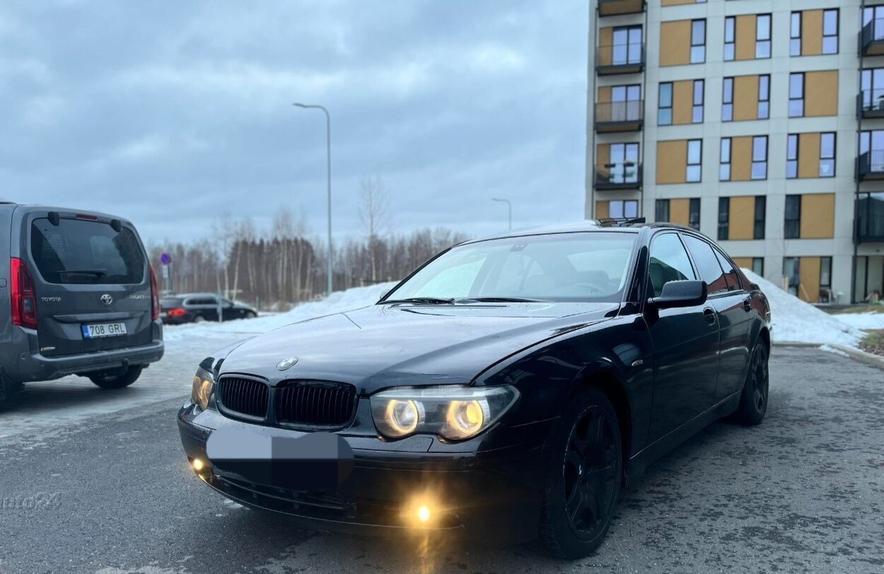 BMW 730