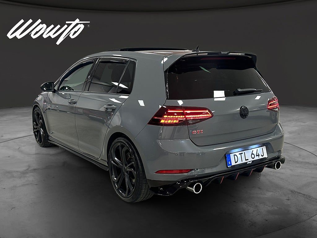 Volkswagen Golf 2019, photo 4/10