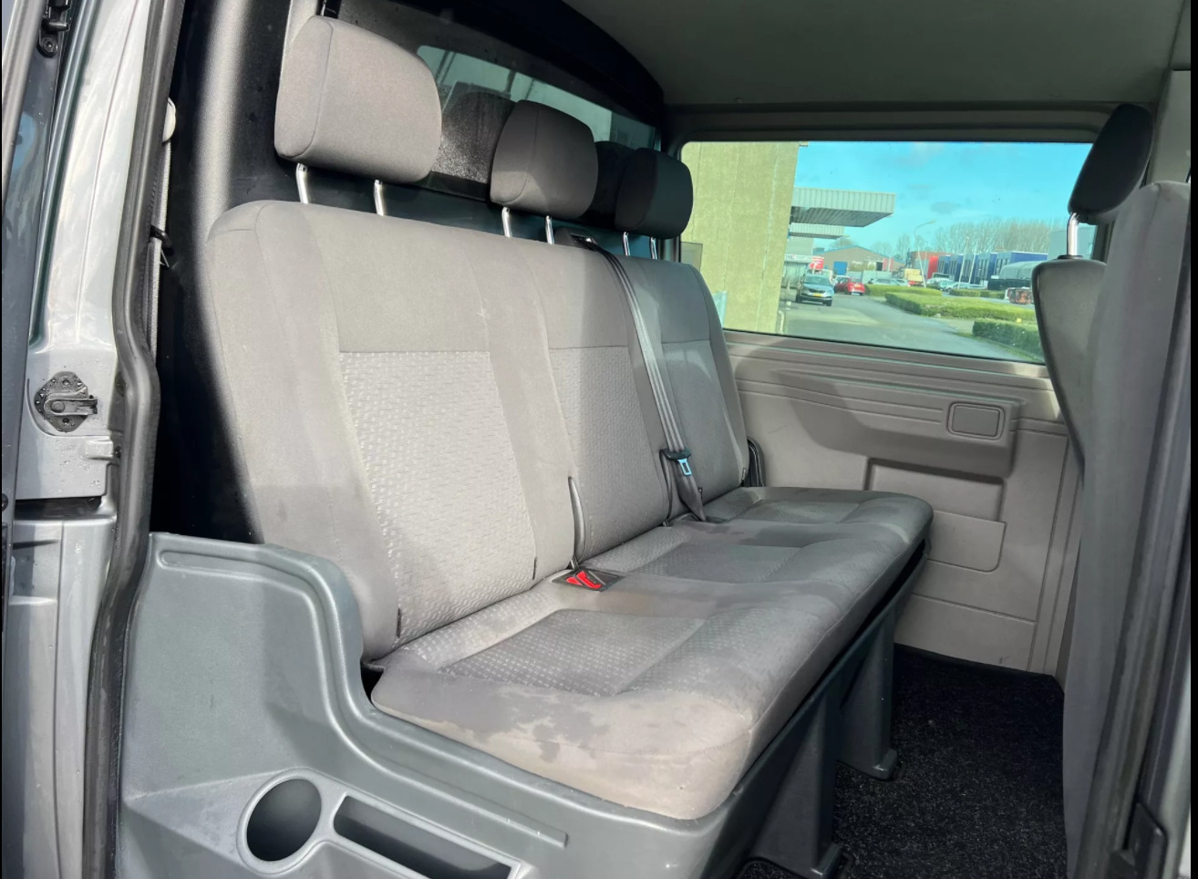 Volkswagen Transporter 2015, kuva 8/8