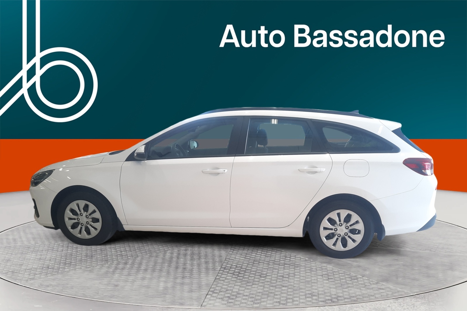 Hyundai i30 2025, photo 2/32