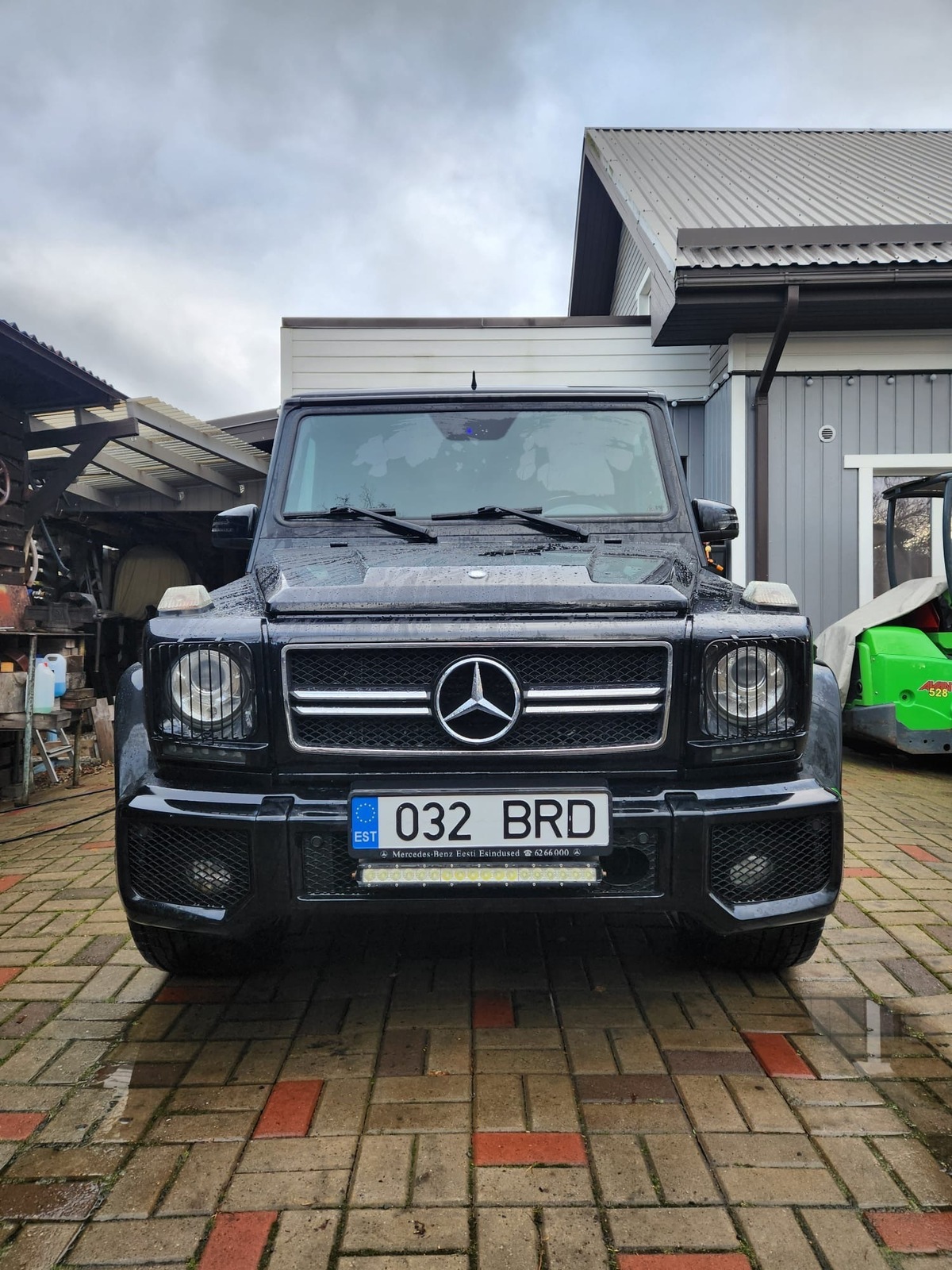 Mercedes-Benz G 320 3.0 165kW