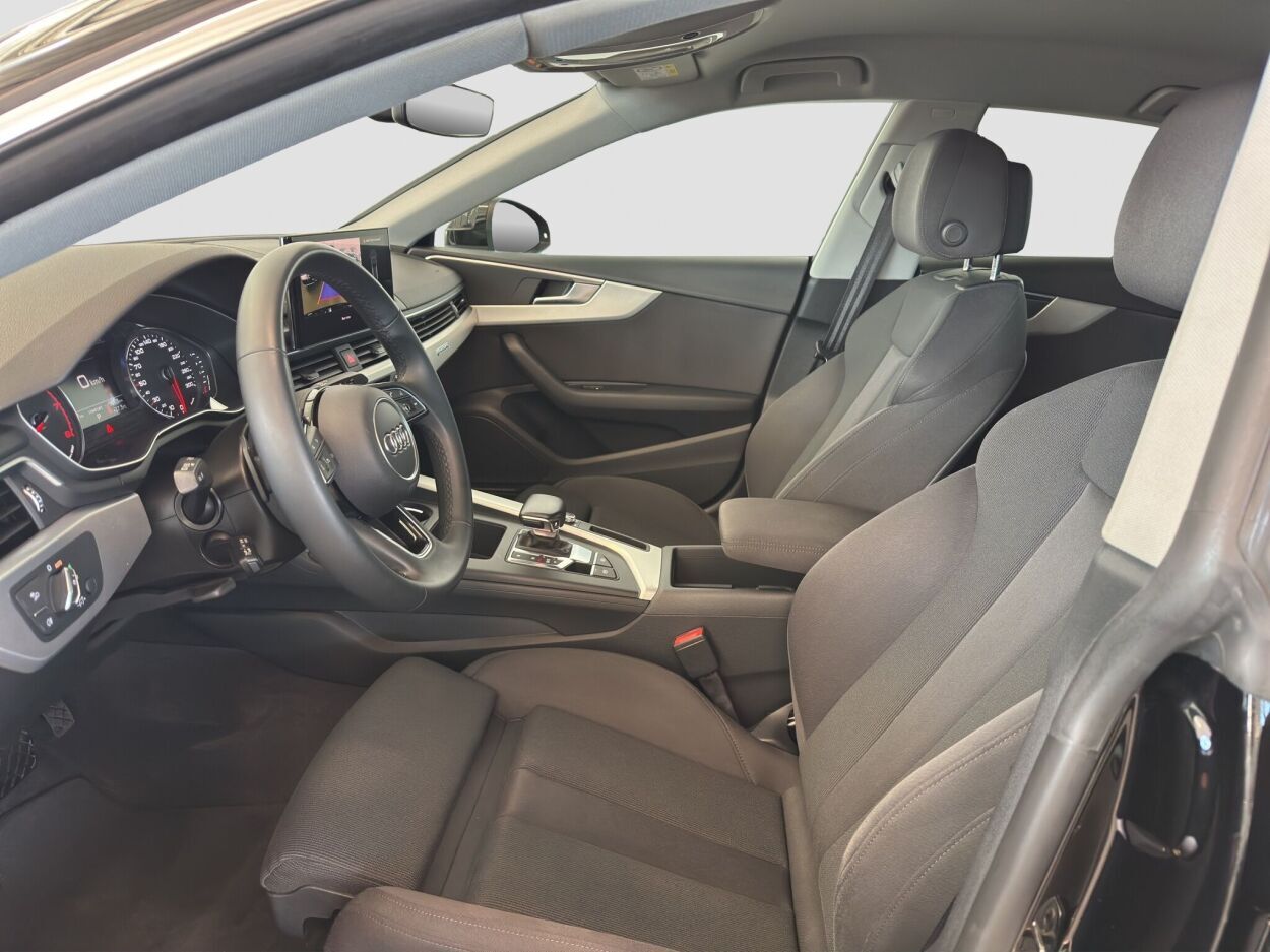 Audi A5 2021, photo 6/10