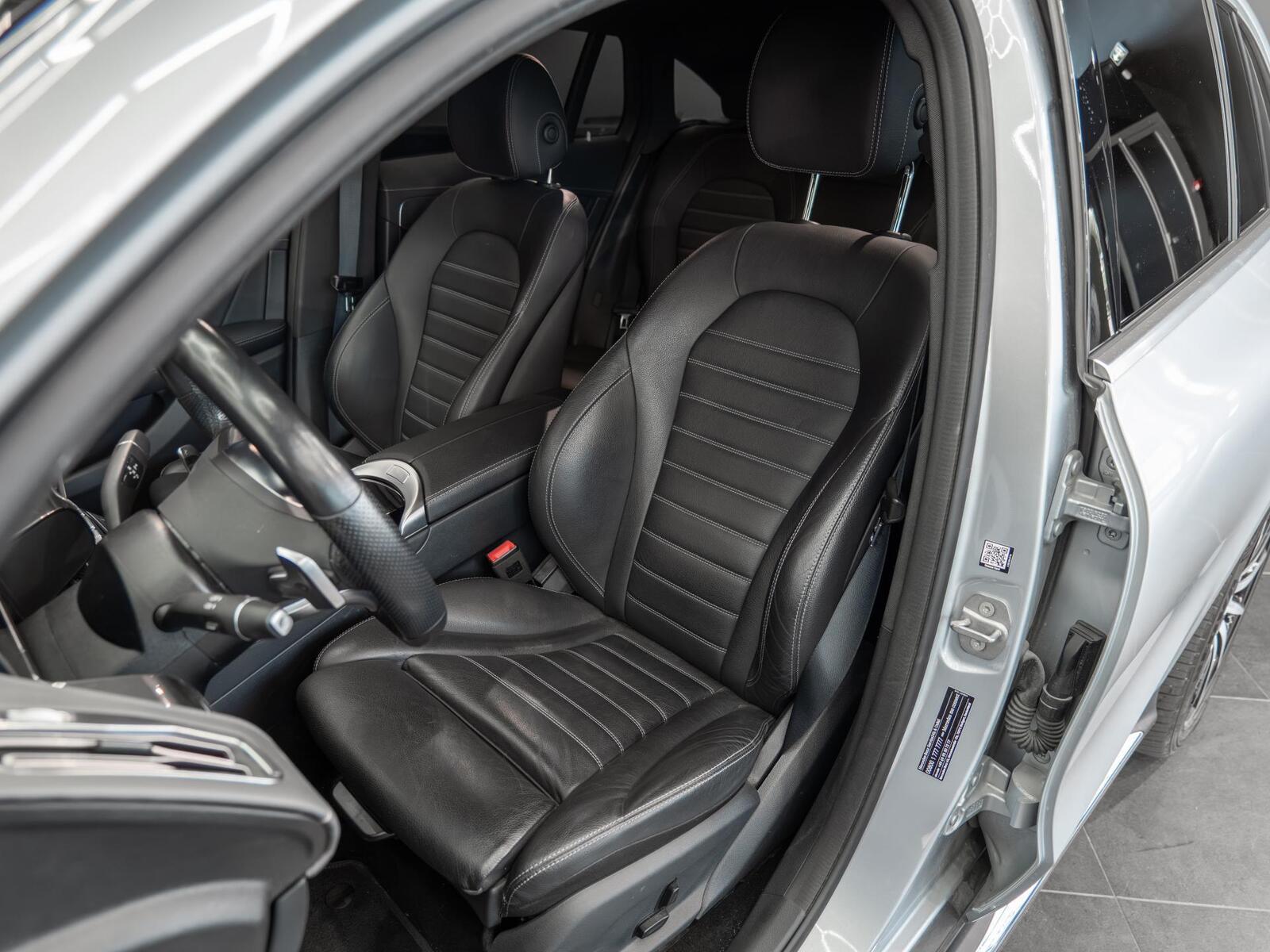 Mercedes-Benz EQC 2020, photo 5/14