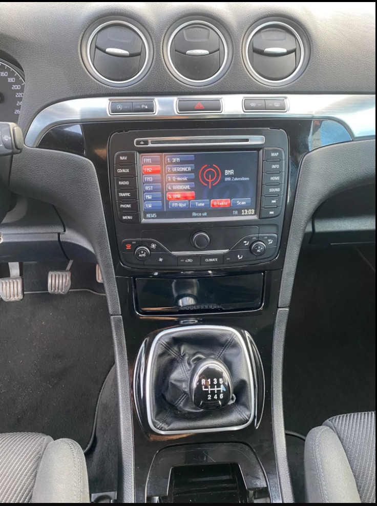 Ford S-Max 2013, photo 5/9