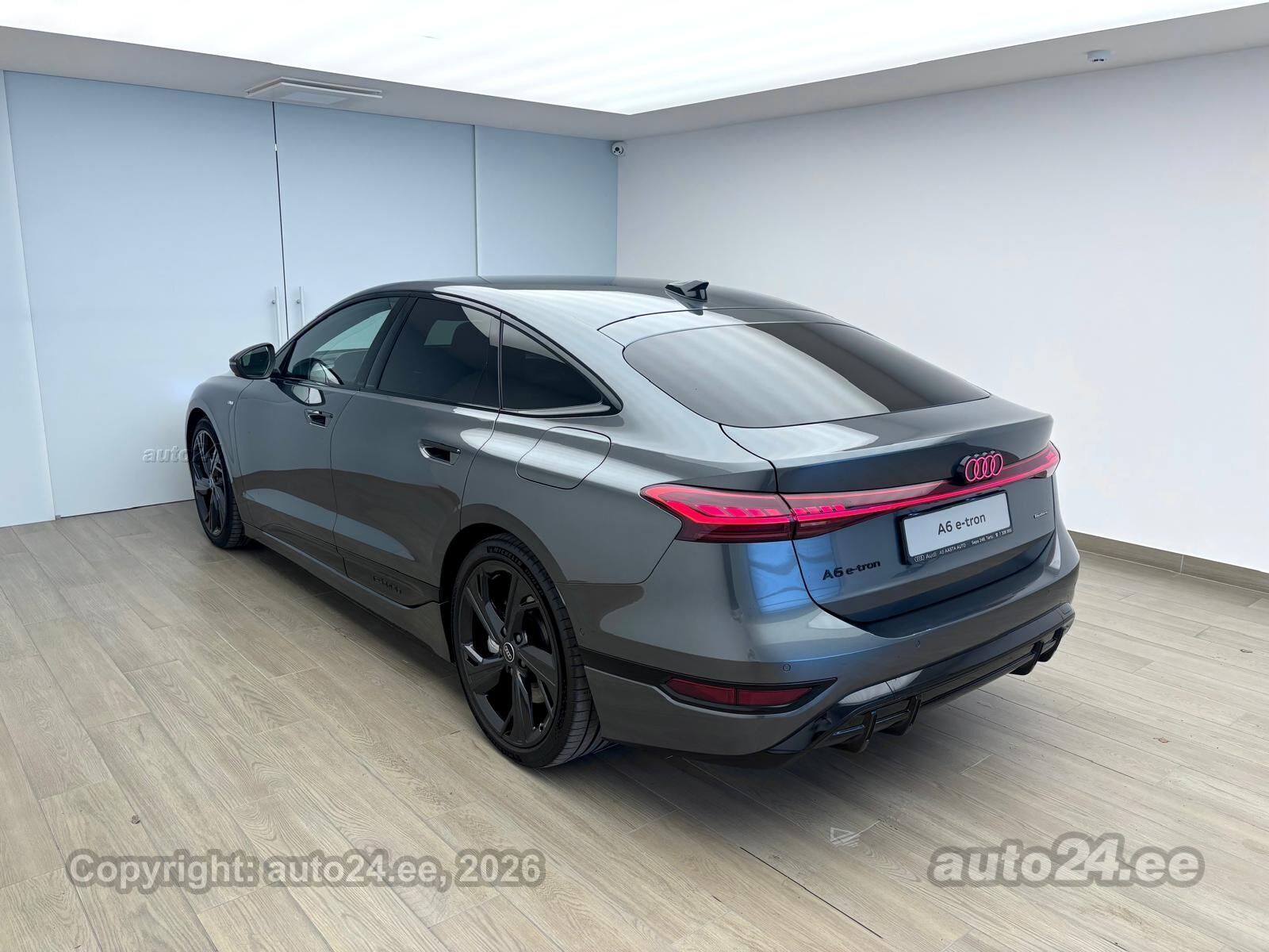 Audi A6 e-tron, photo 4/15