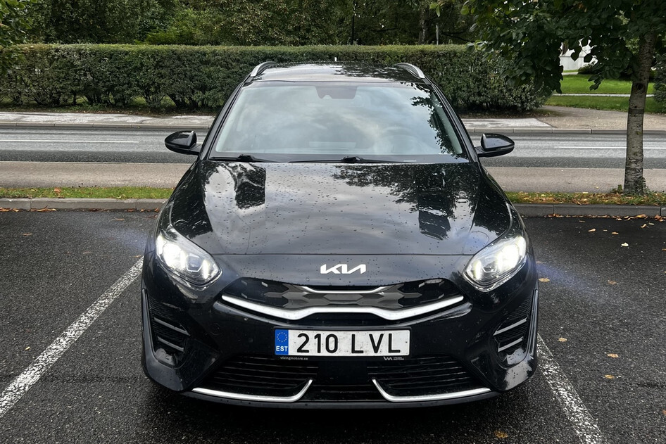 Kia cee'd / Ceed, 2022, 1.6, 77.2 kW, подключаемый гибрид (бензин/электричество), автомат, передний привод