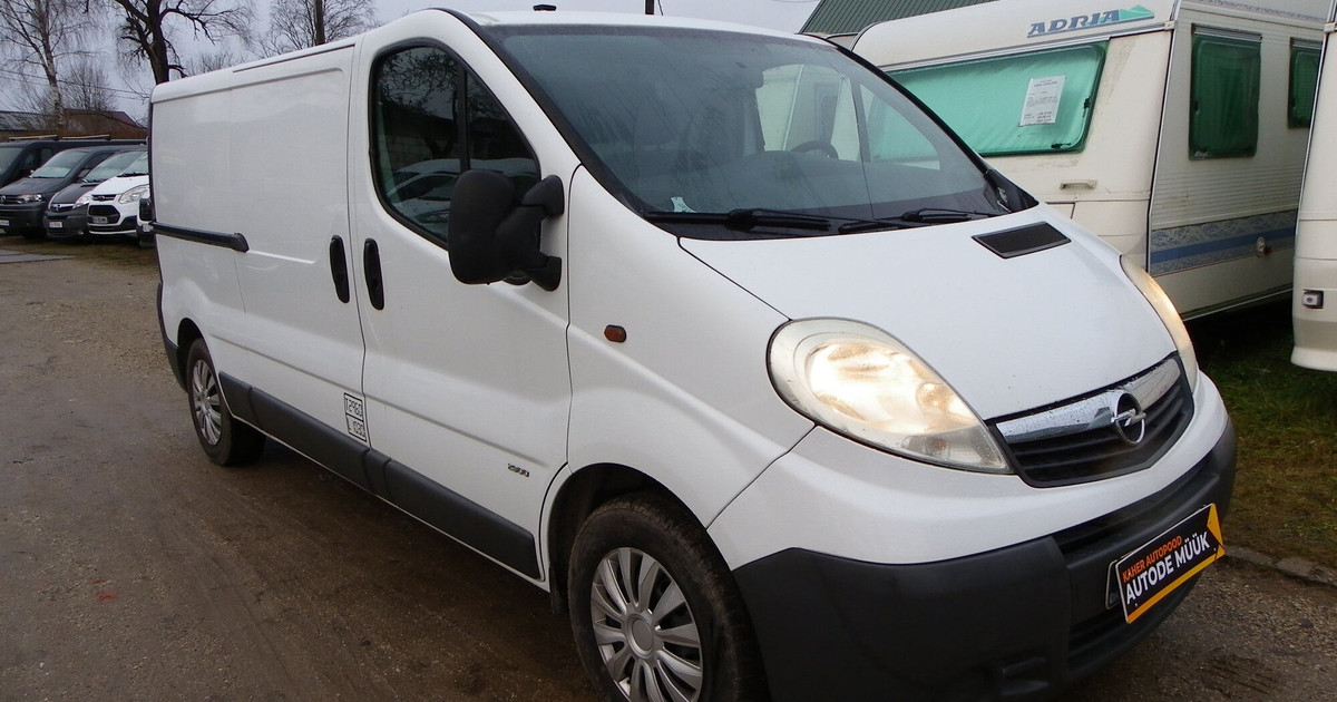 for-sale-used-vehicle-opel-vivaro-long-2011-243-000-km-84-kw