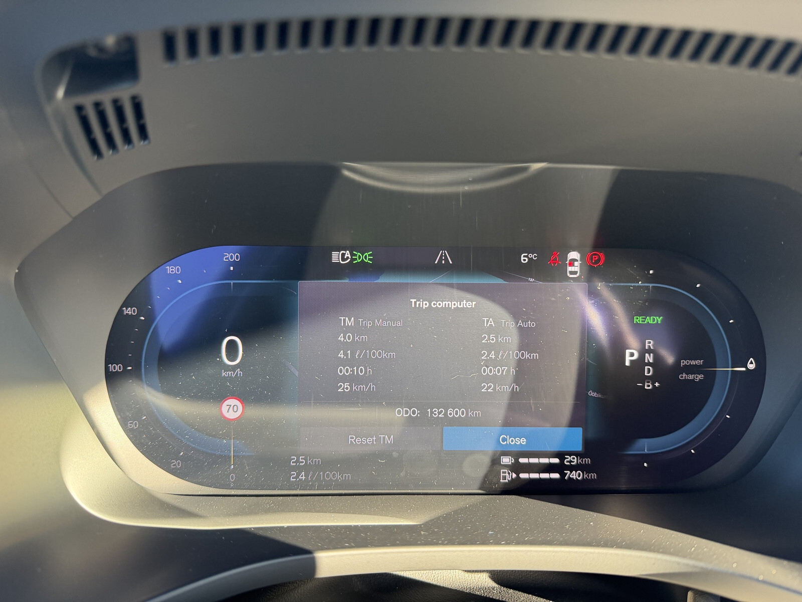 Volvo XC60 2021, photo 7/7