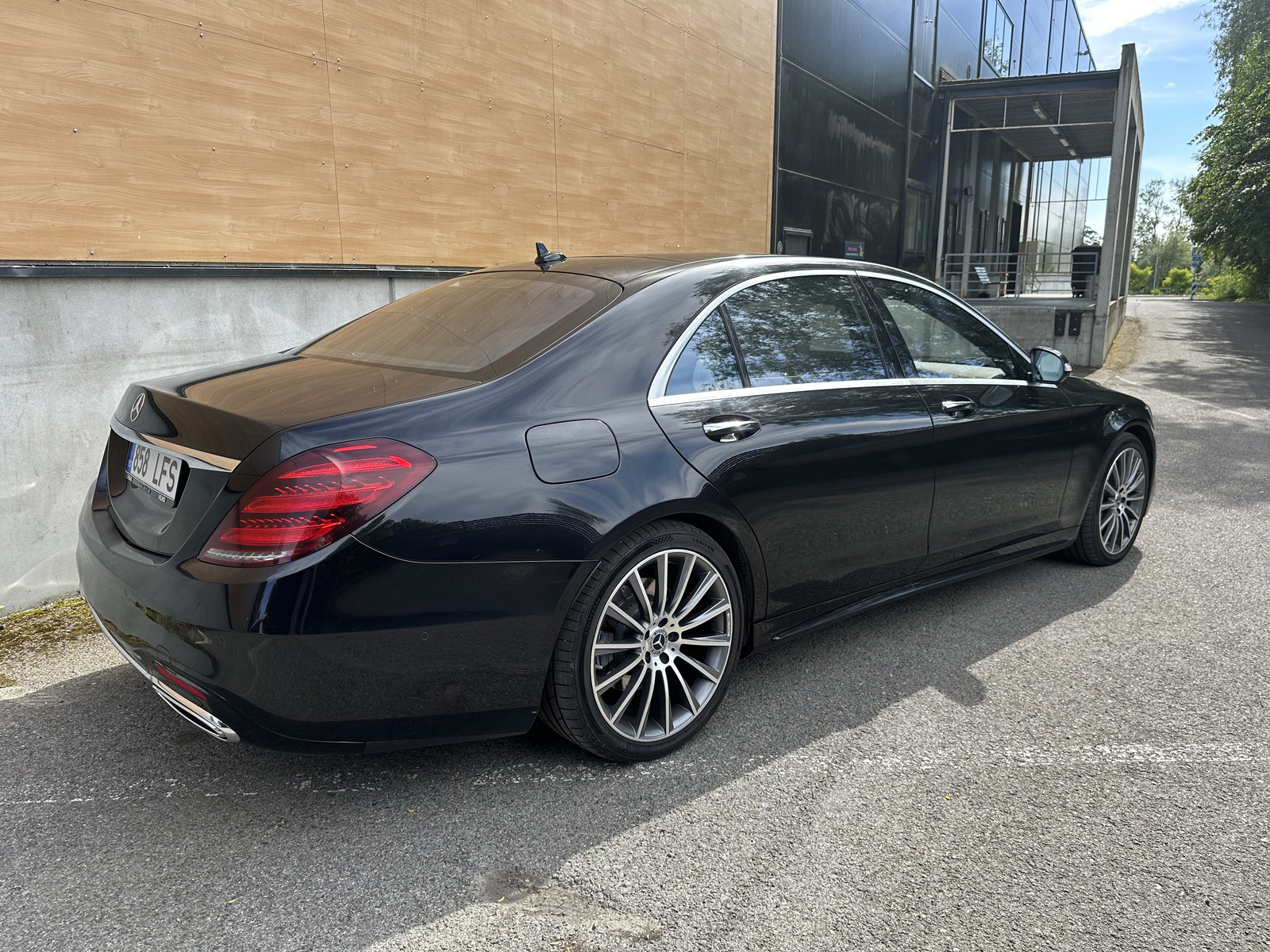 Mercedes-Benz S 350 2019, kuva 2/24