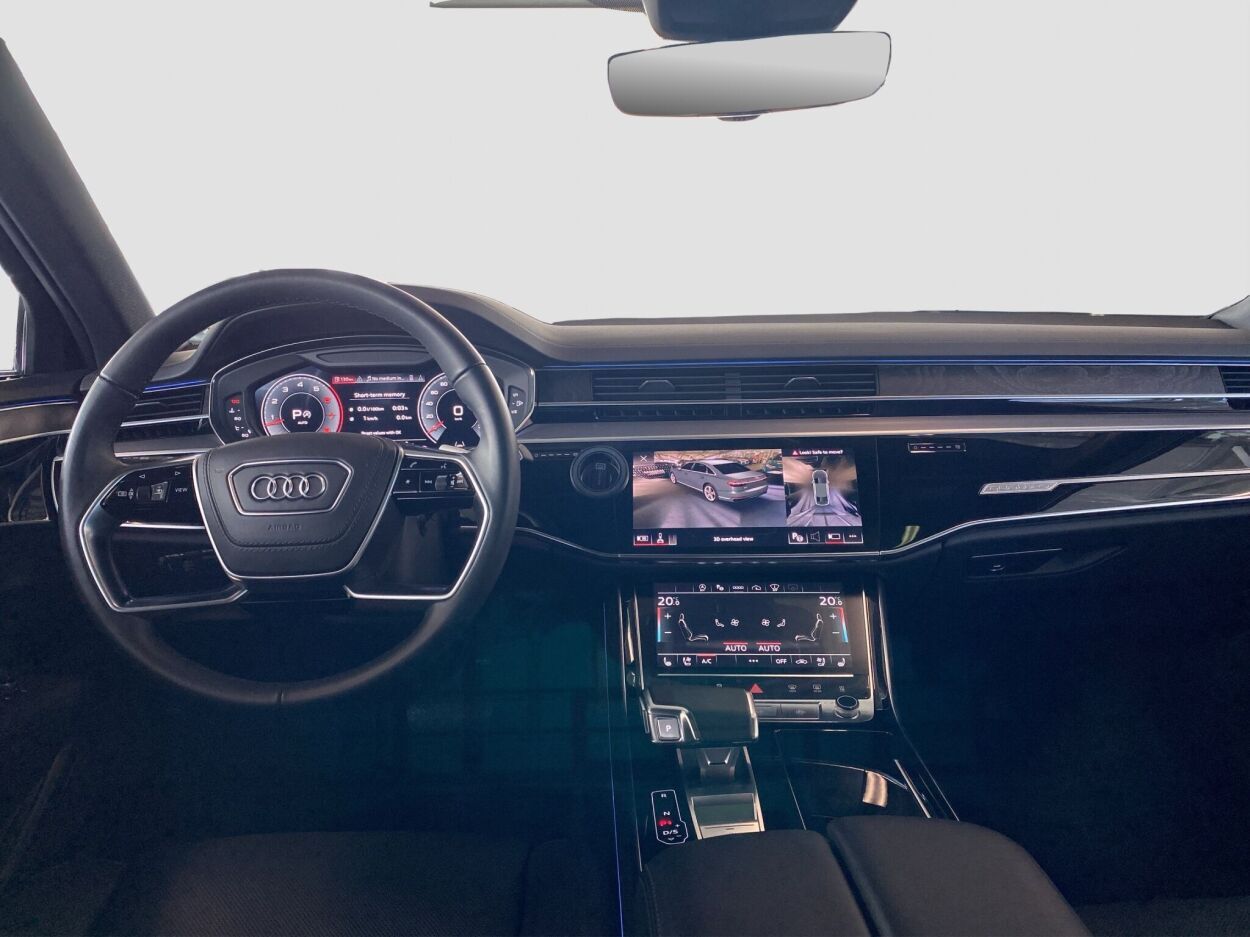 Audi A8 2022, photo 7/15