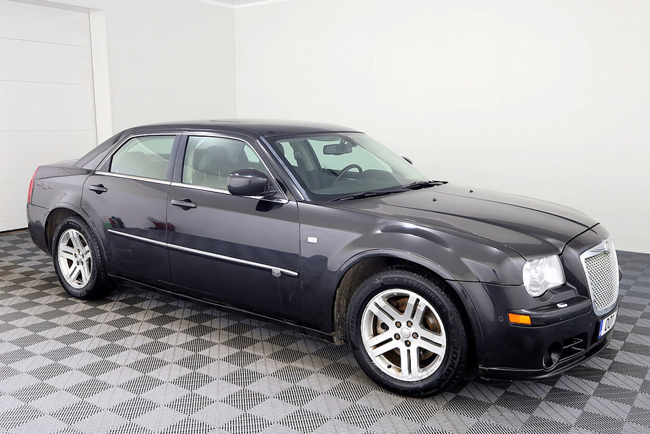 Chrysler 300C, 2009, 3.0, 155 kW, diisel, automaat, tagavedu